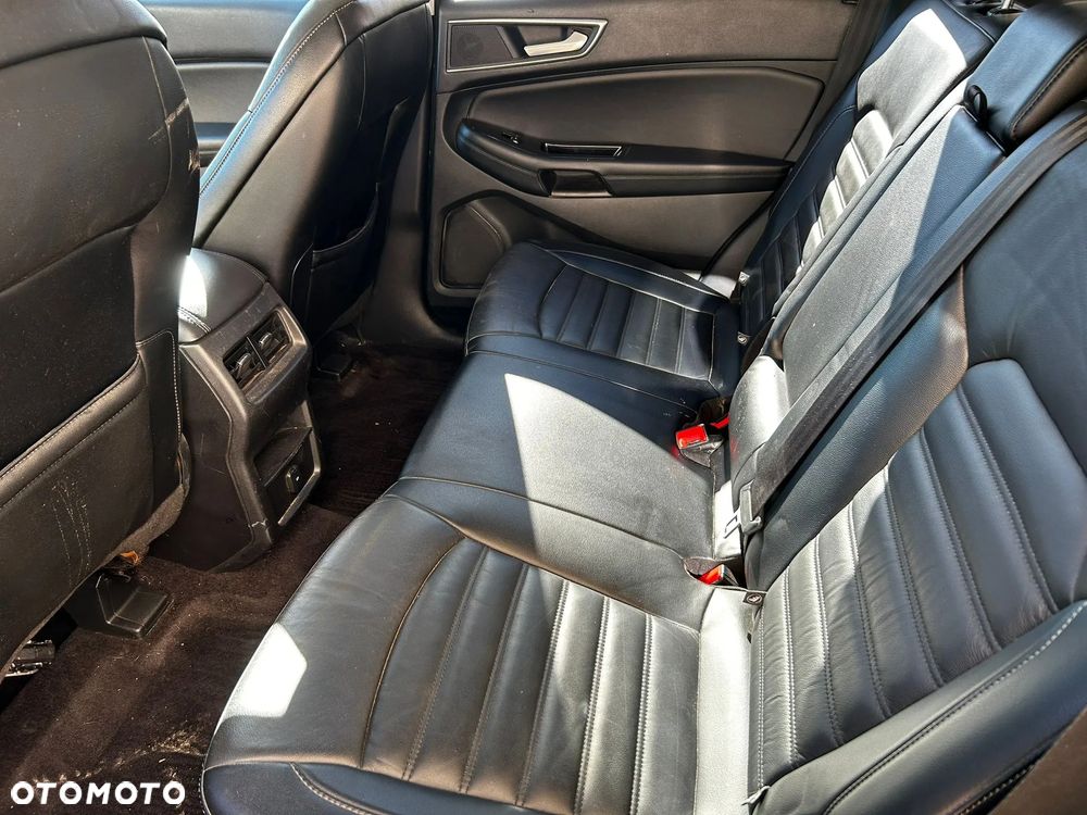 Ford Edge - 21