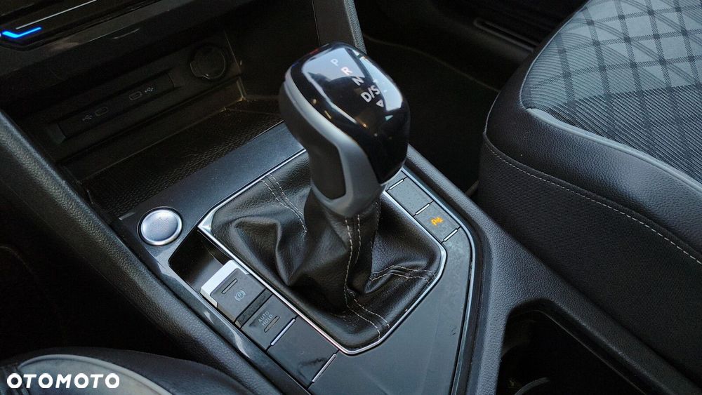 Volkswagen Tiguan - 31