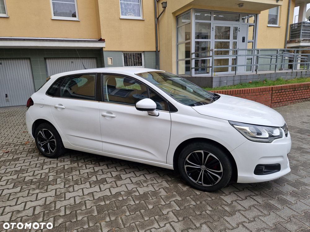 Citroën C4 1.6 HDi Feel - 12