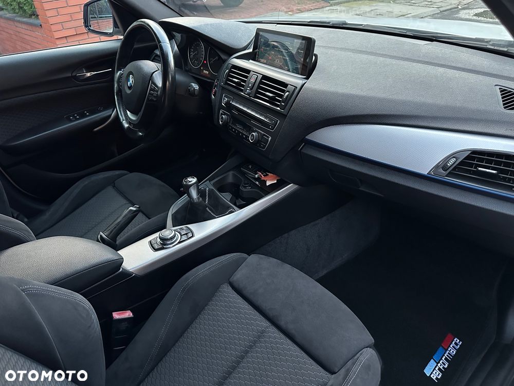 BMW Seria 1 125d - 17