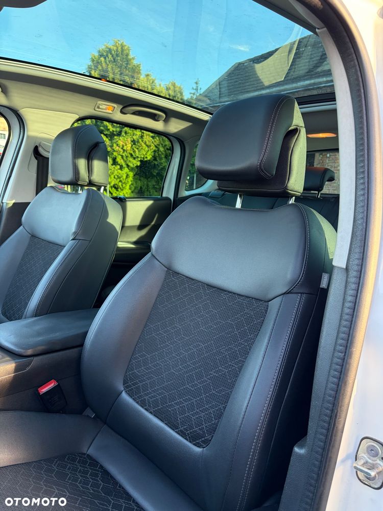 Peugeot 3008 1.6 BlueHDi Allure S&S - 13