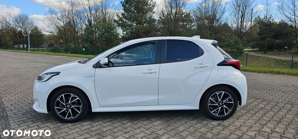 Toyota Yaris - 8