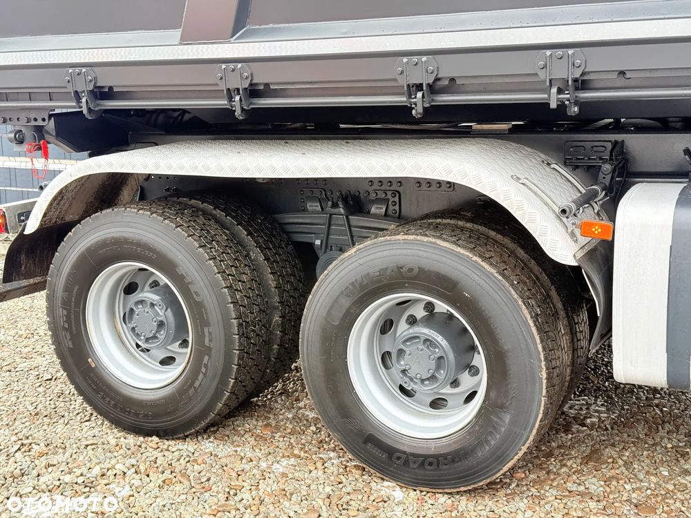 Volvo * Kiper Bordmatic * Volvo FMX 460 *Wywrotka * Napęd 8x4 * Sprowadzony - 31