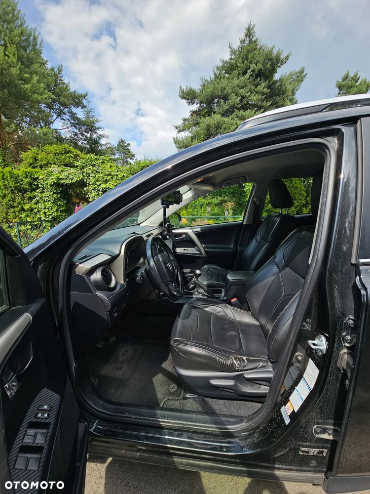 Toyota RAV4 2.0 D-4D Active - 7