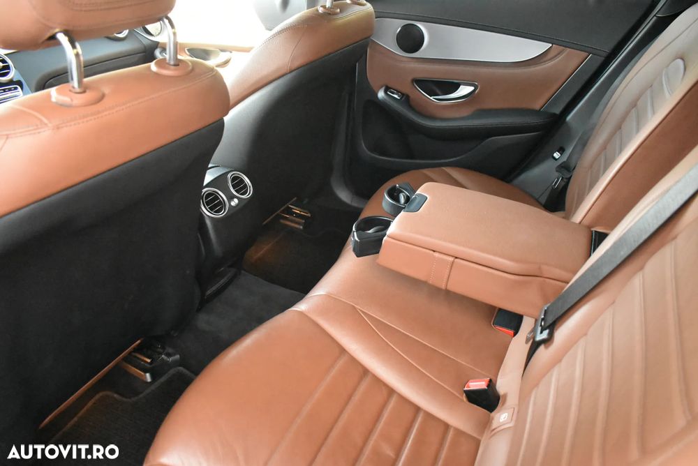 Mercedes-Benz GLC - 24