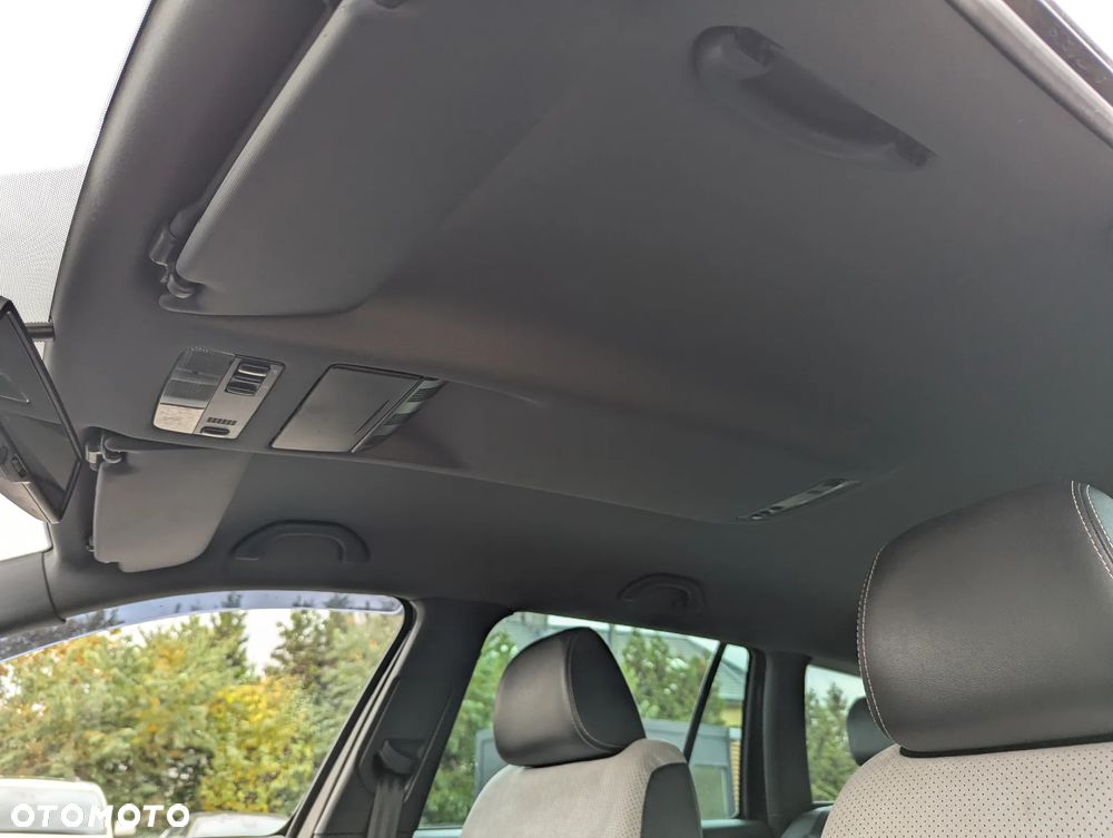 Skoda Octavia 2.0 TSI RS - 11