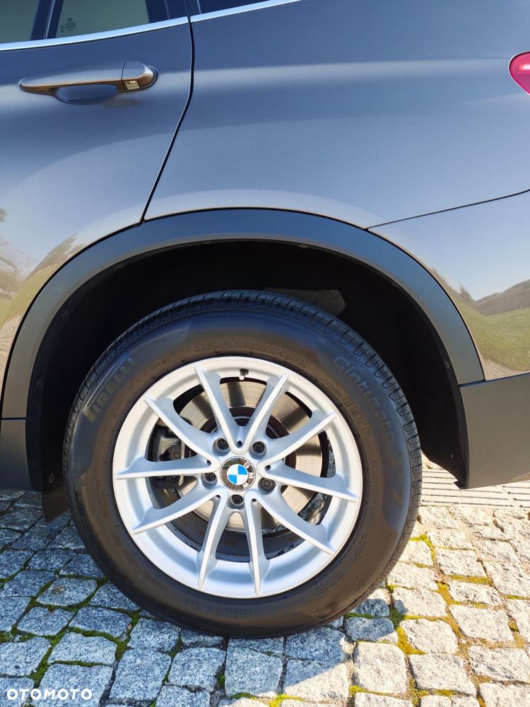 BMW X3 - 16