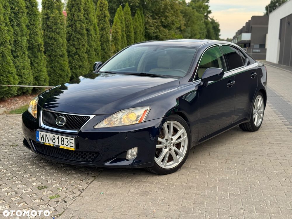 Lexus IS 250 Sport - 1