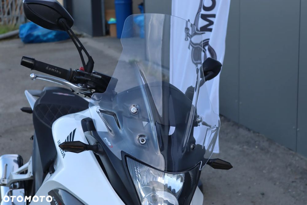 Honda VFR - 14