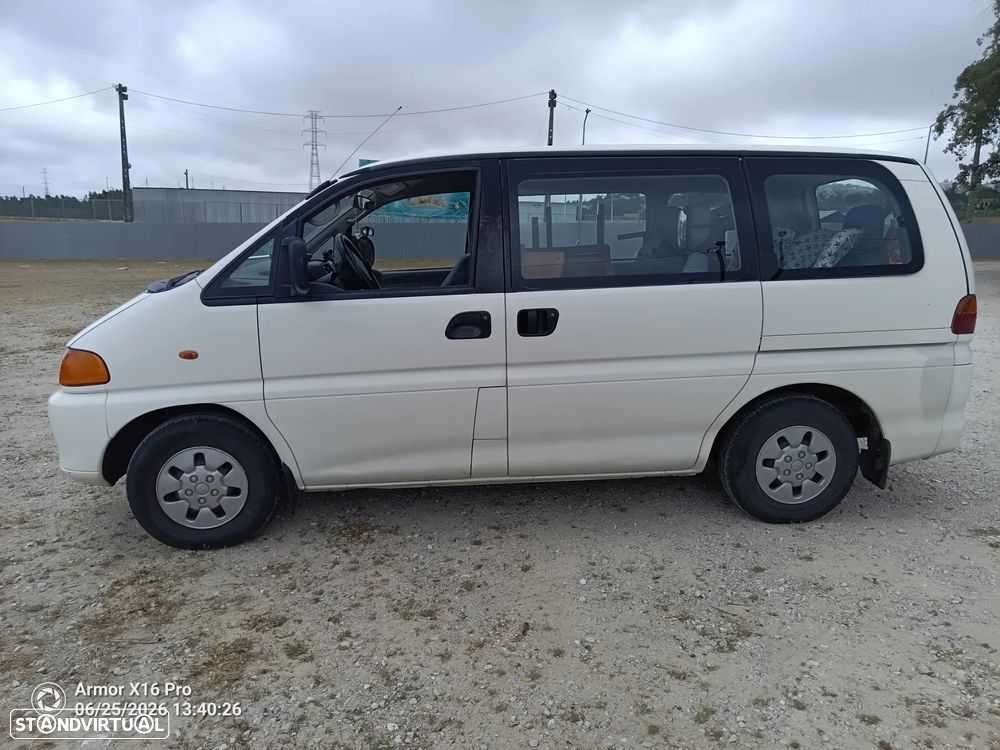 Mitsubishi Space Gear - 7