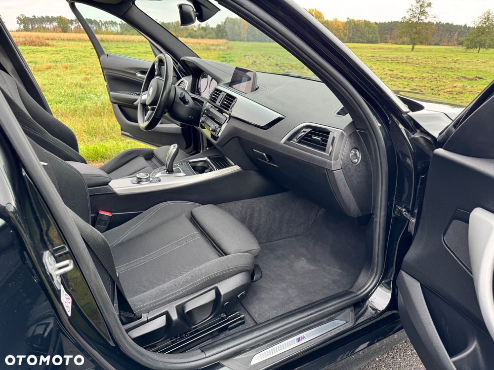 BMW Seria 1 118i M Sport Shadow - 23