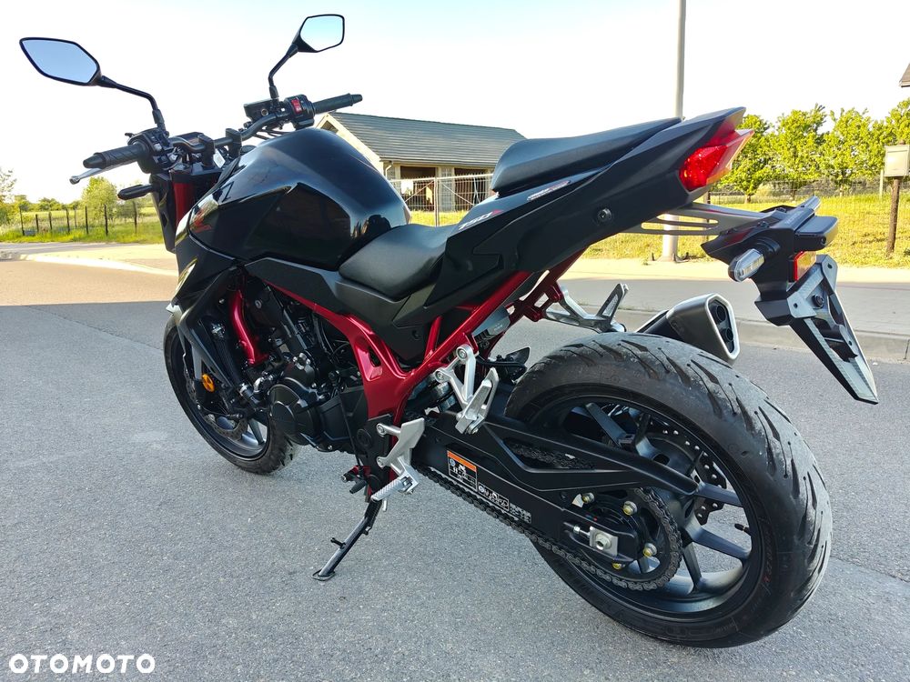 Honda Hornet - 21