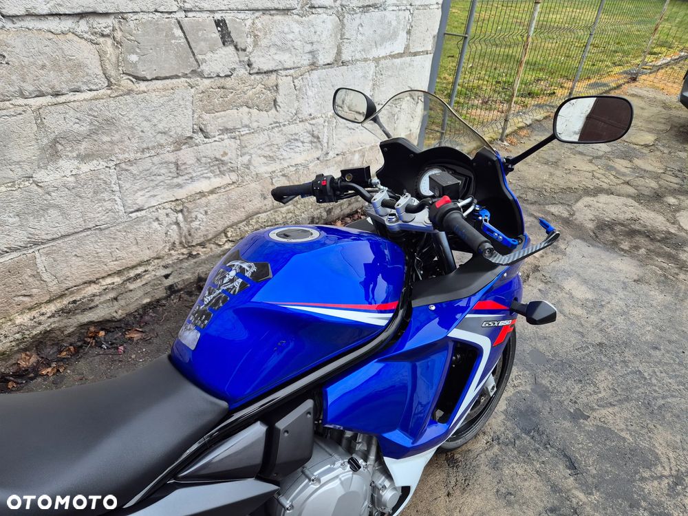 Suzuki GSX-F - Katana - 18