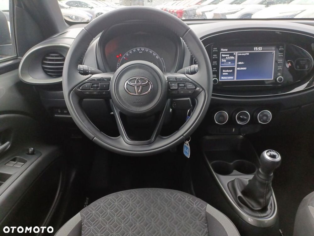 Toyota Aygo X - 15