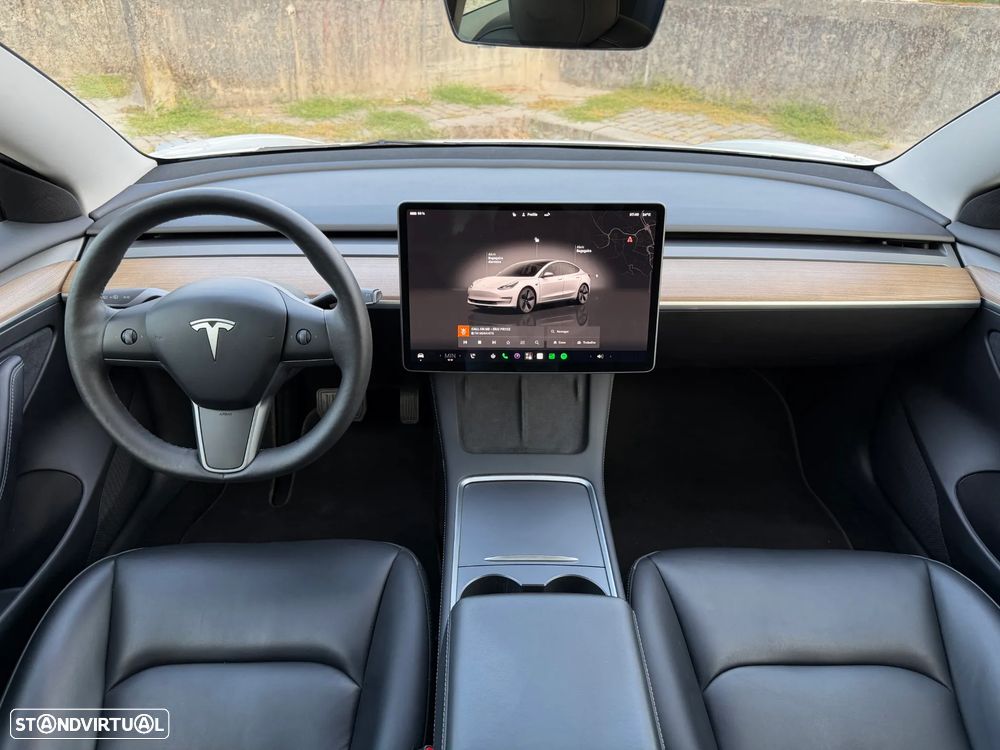 Tesla Model 3 RWD - 16
