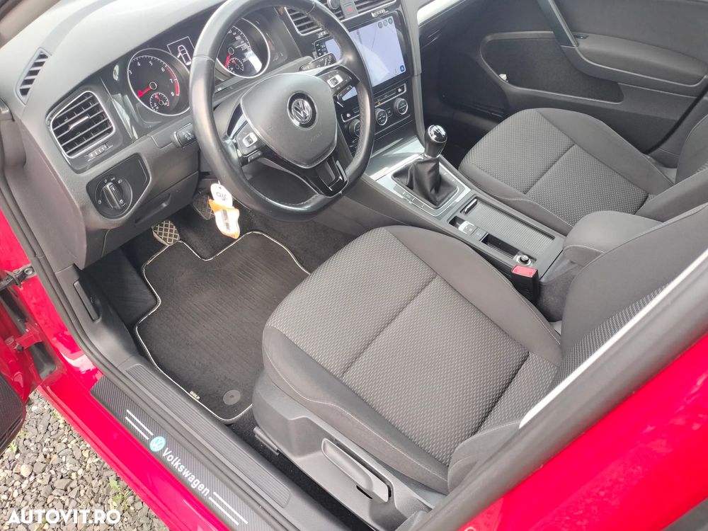 Volkswagen Golf 1.0 TSI Comfortline - 3