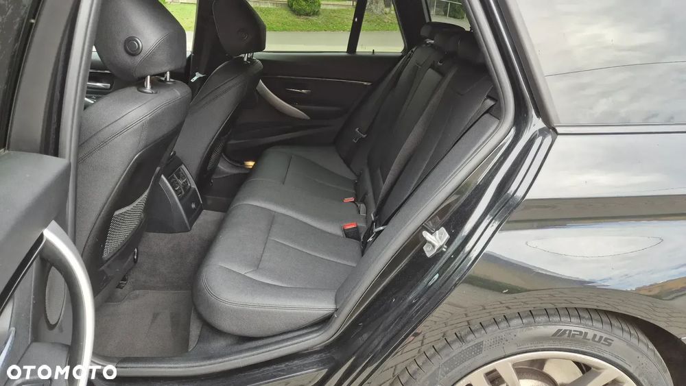 BMW Seria 3 318i M Sport Shadow - 8
