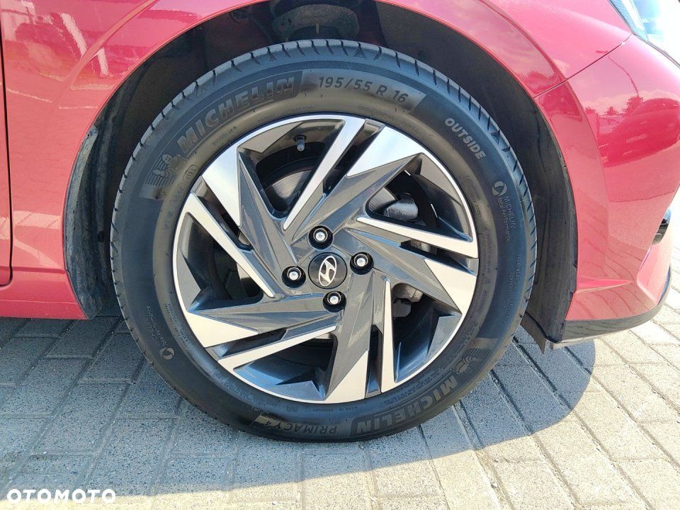 Hyundai i20 - 22