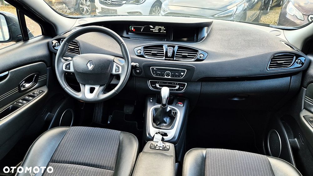 Renault Grand Scenic 2.0 16V 140 CVT Bose Edition - 33