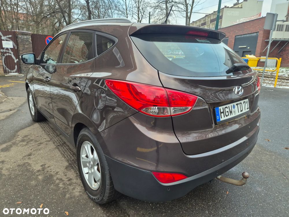 Hyundai ix35 2.0 CRDi 4WD Premium - 4