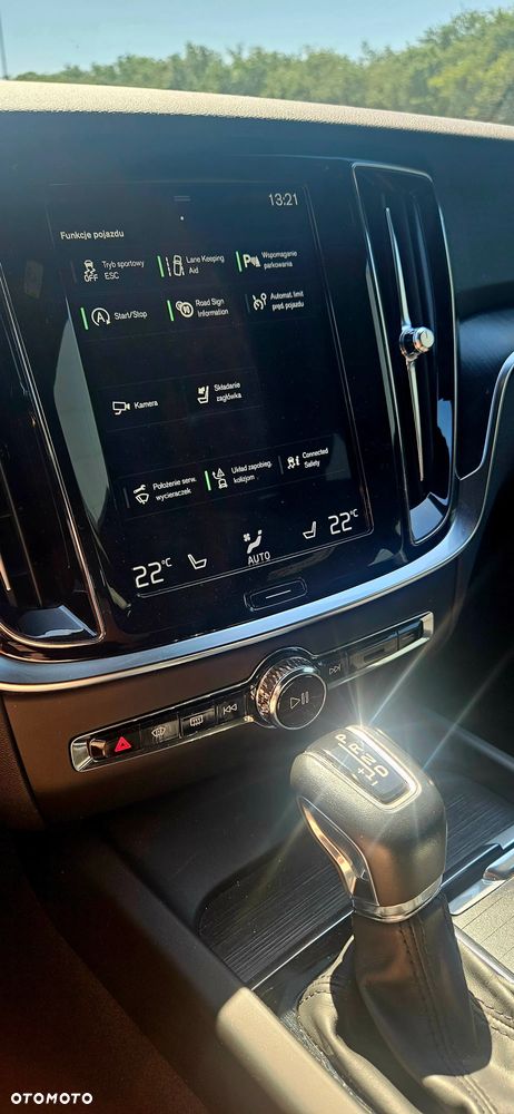 Volvo V60 Cross Country D3 Geartronic Summum - 8