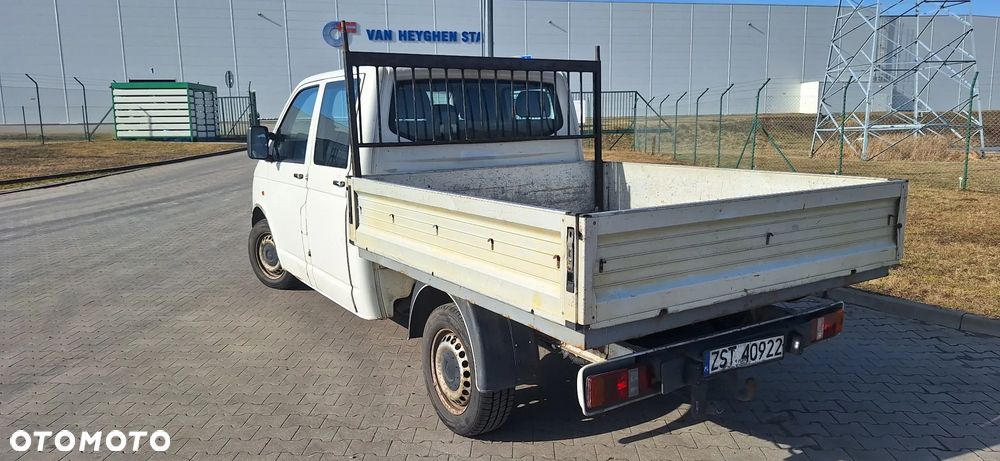 Volkswagen Transporter - 7