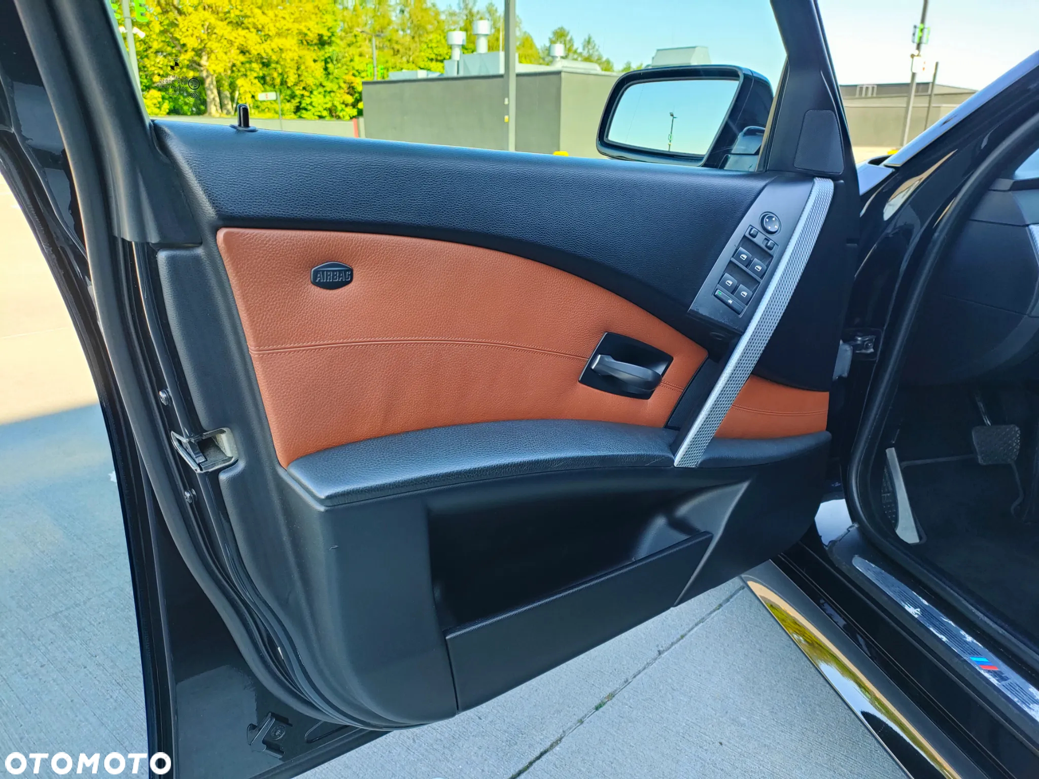 BMW Seria 5 530i Touring - 24