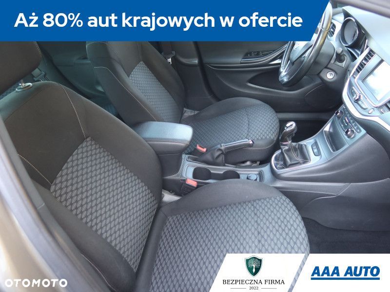 Opel Astra - 10