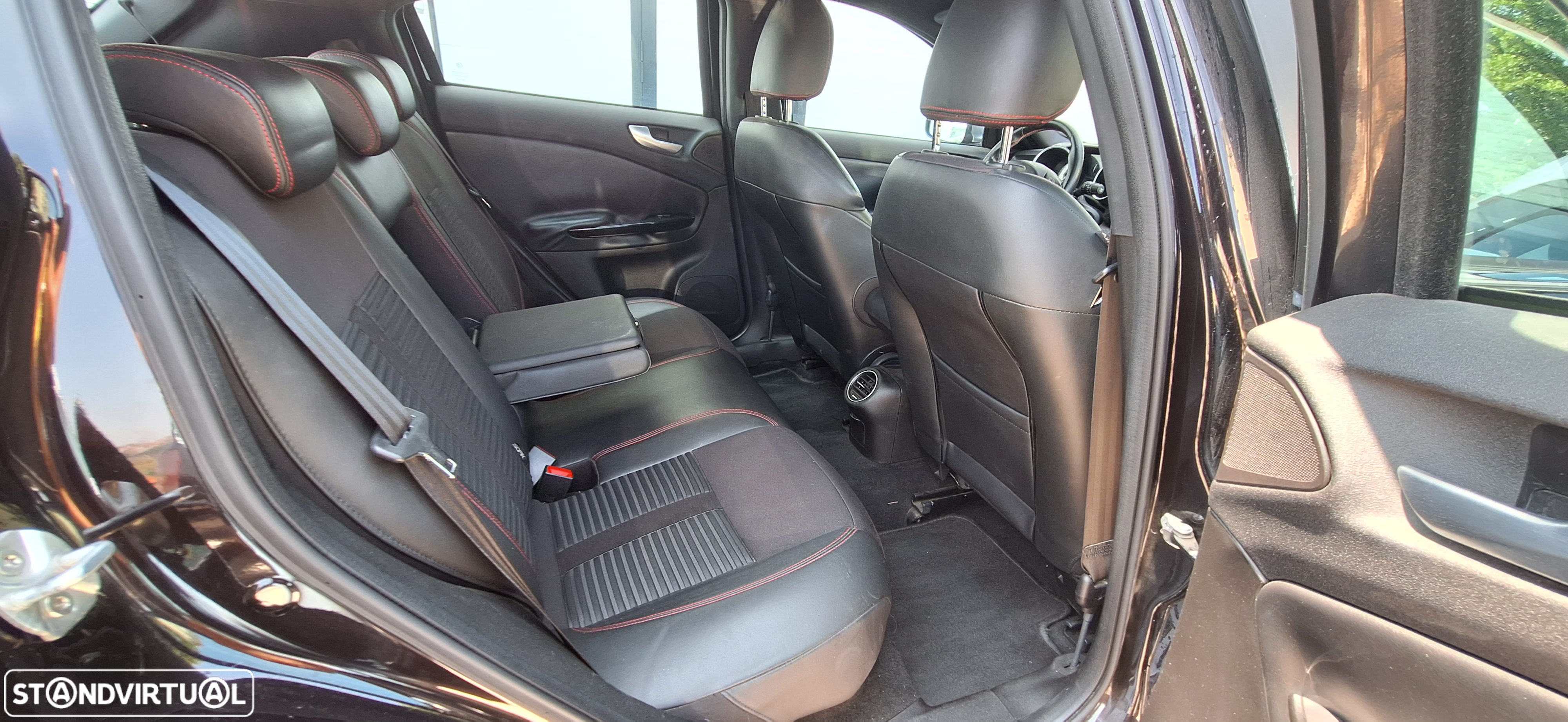 Alfa Romeo Giulietta 1.6 JTDm Progression - 12