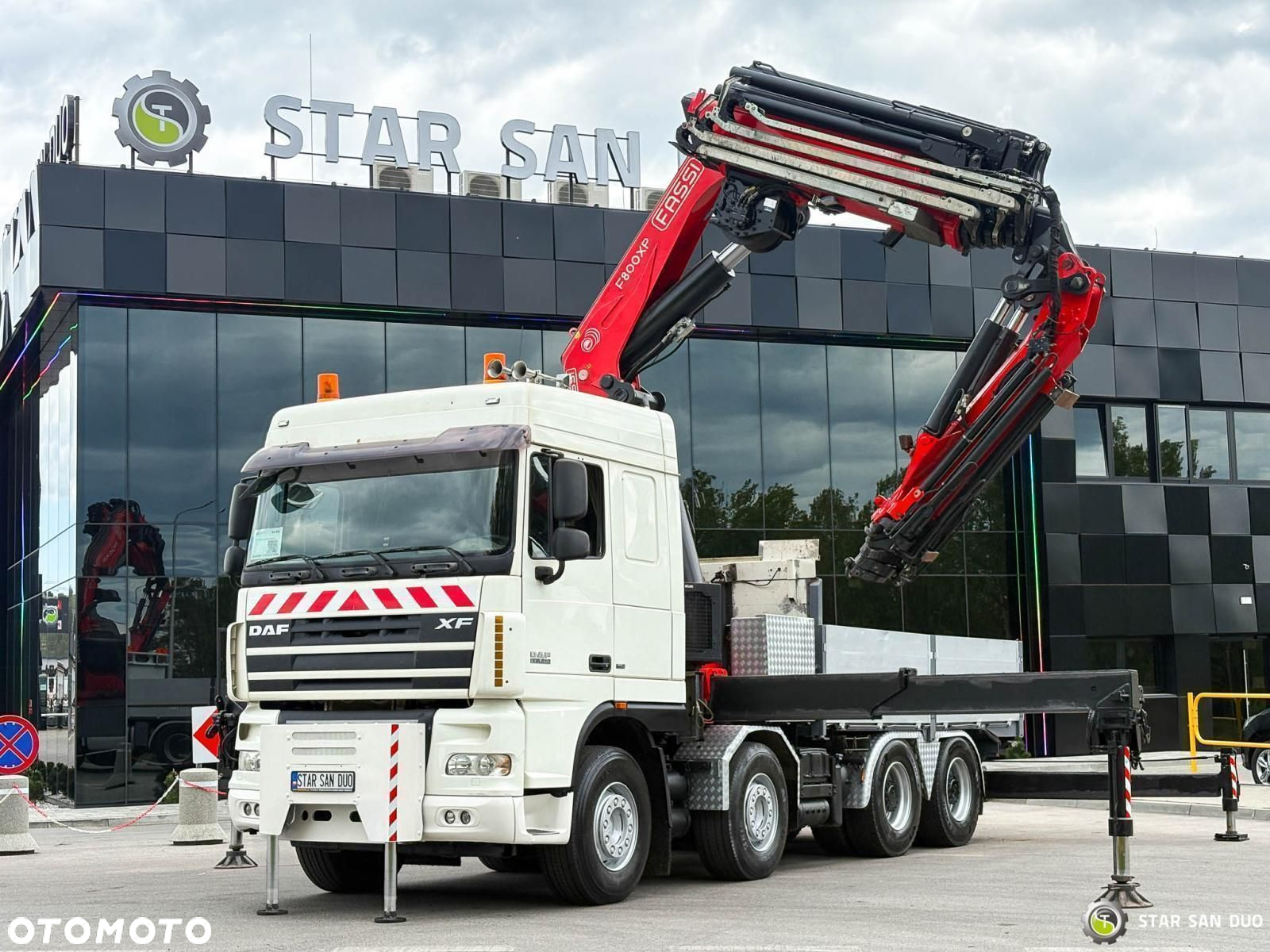 DAF XF 105.510 8x4 FASSI F800 XP Żuraw Siodło Wciągarka - 3