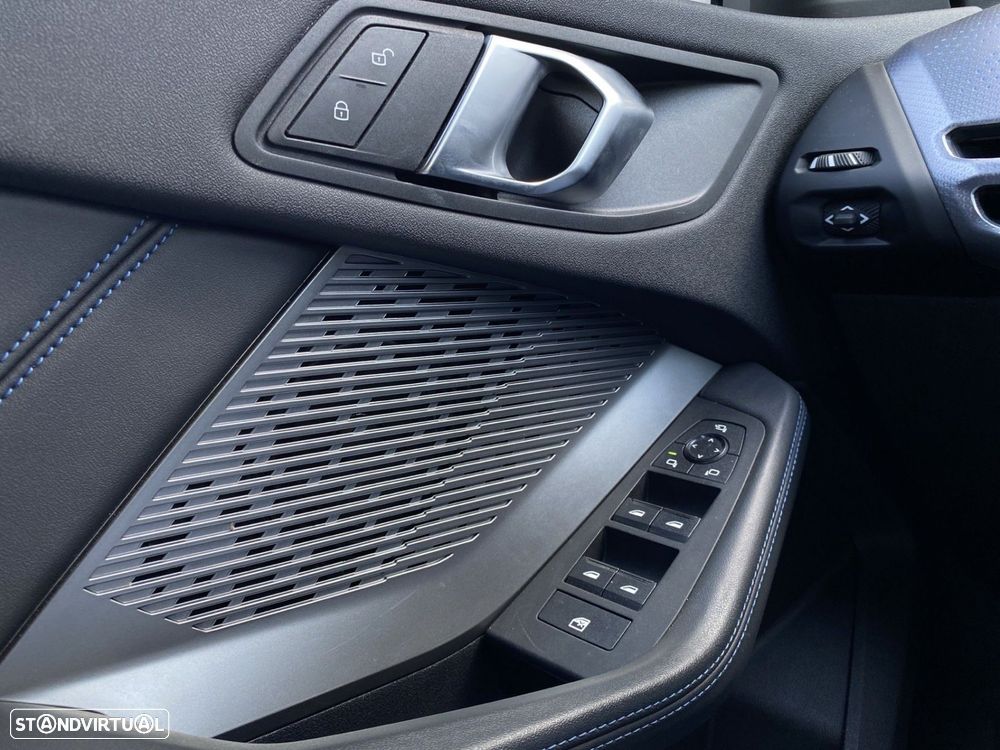 BMW 116 Pack Desportivo M — fotografia 14