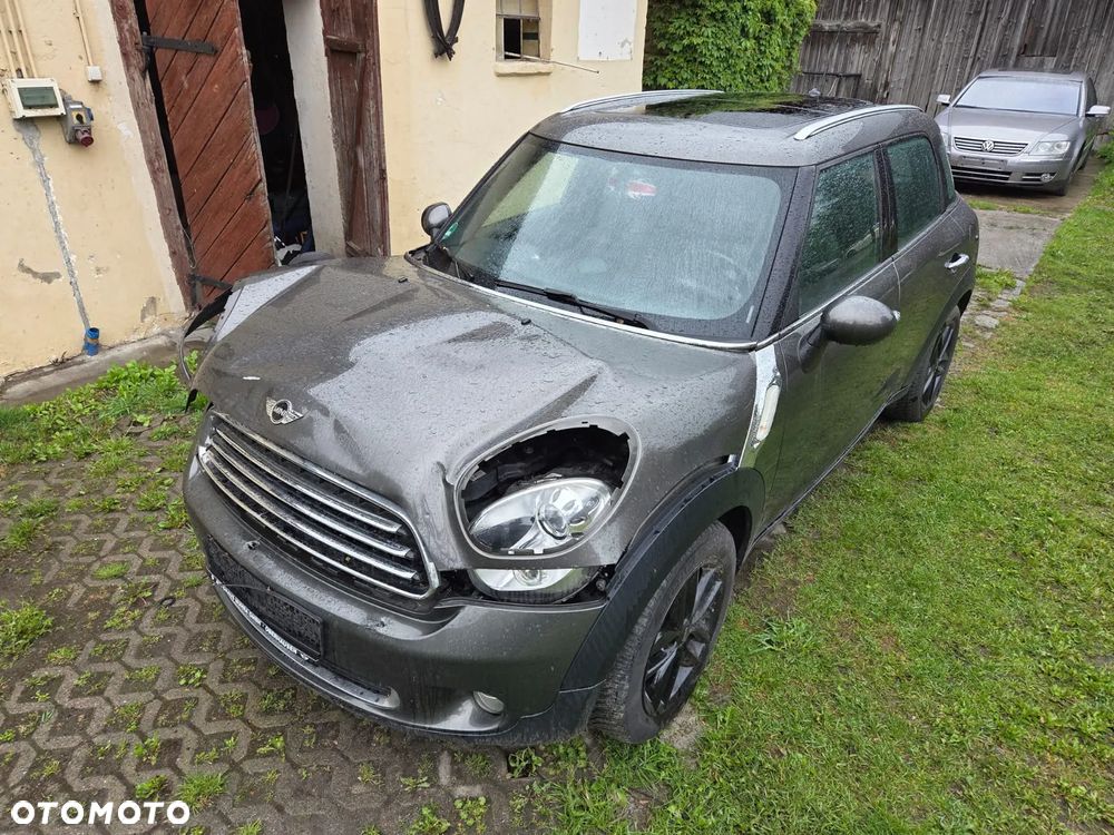 MINI Countryman Cooper D - 16