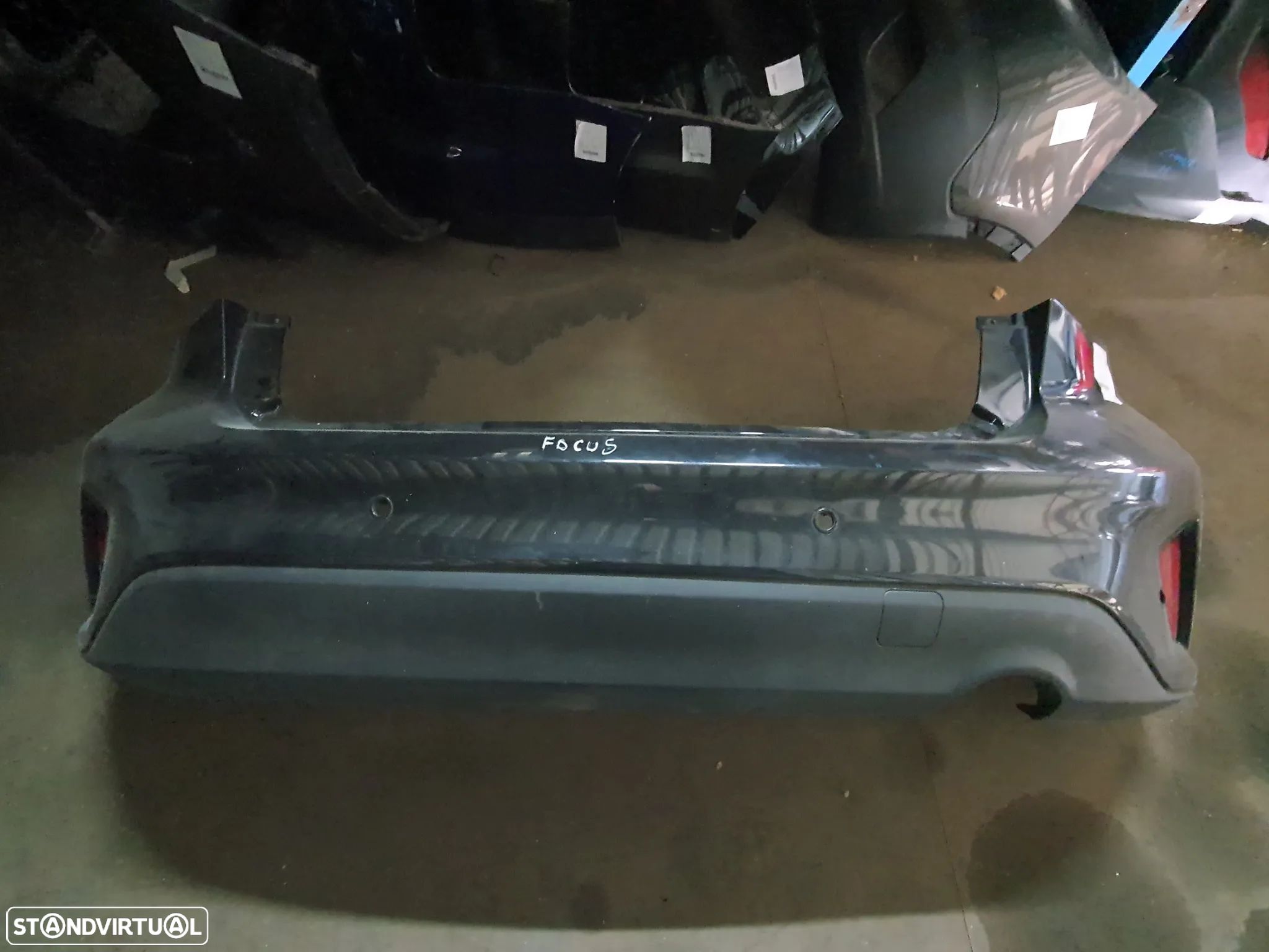 PARA CHOQUES TRAS FORD FOCUS IV / JX7B17906A - 1