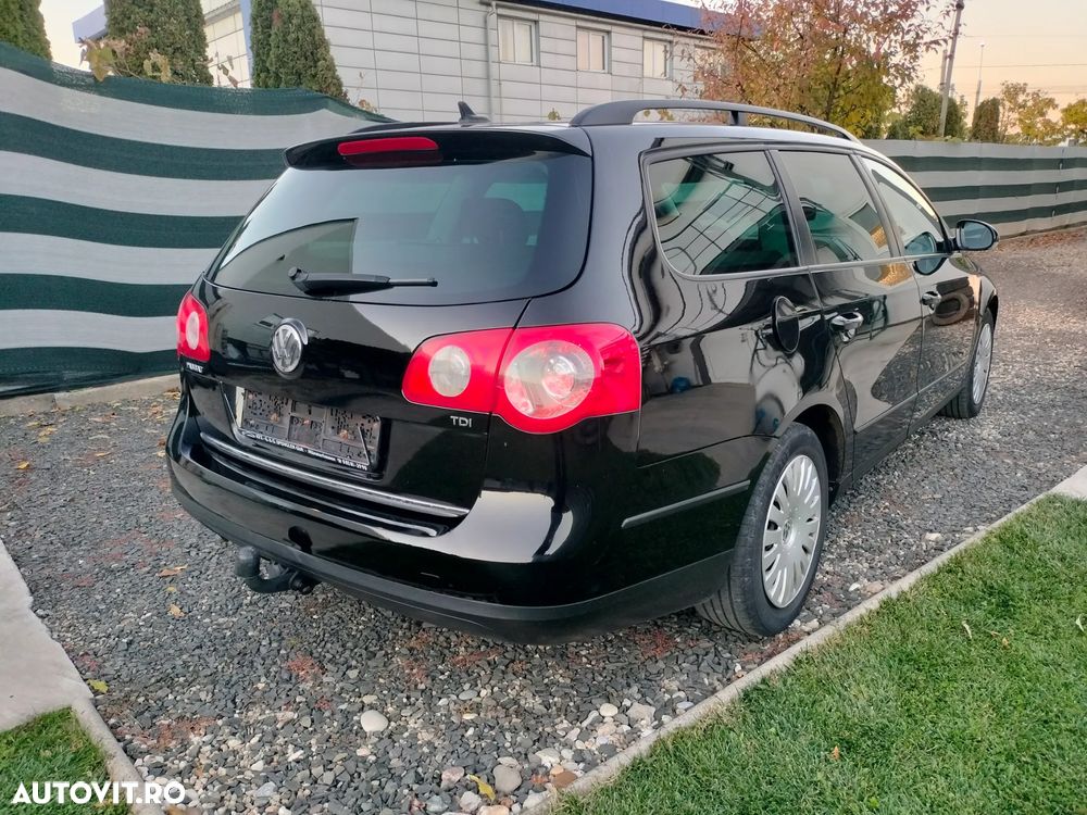 Volkswagen Passat - 22