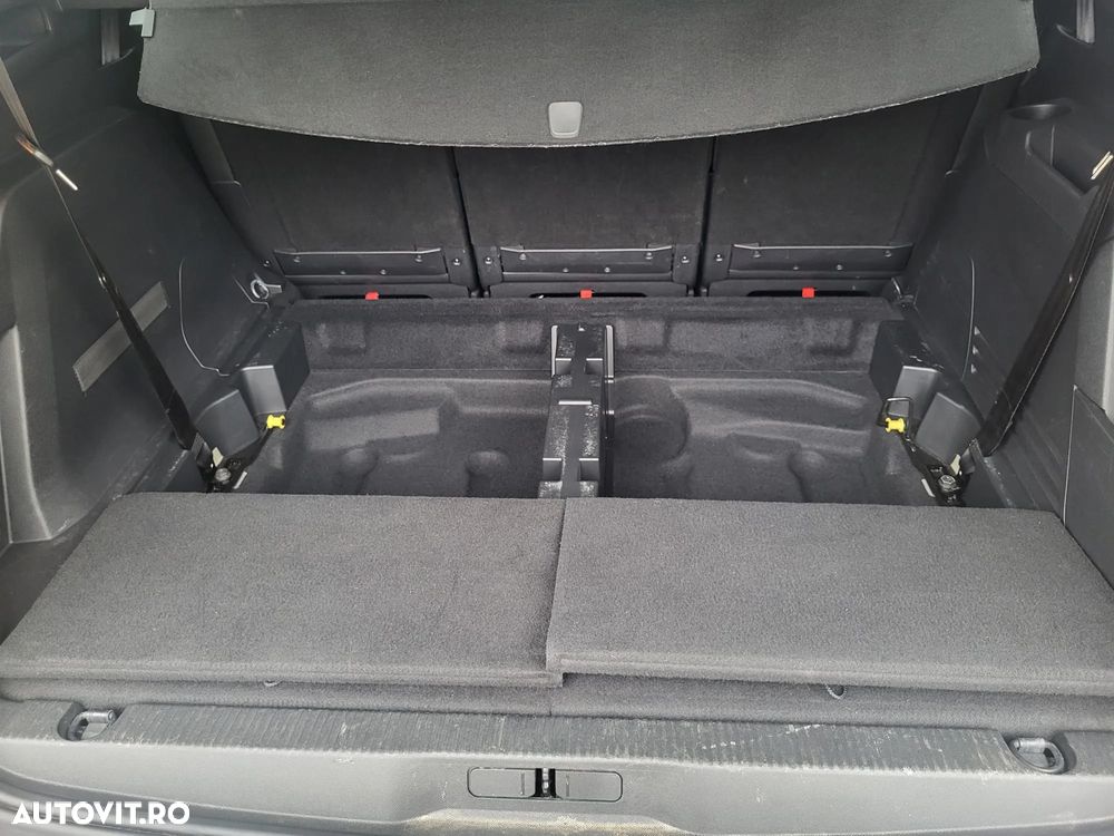 Peugeot 5008 1.5L BlueHDI EAT8 S&S Allure - 12