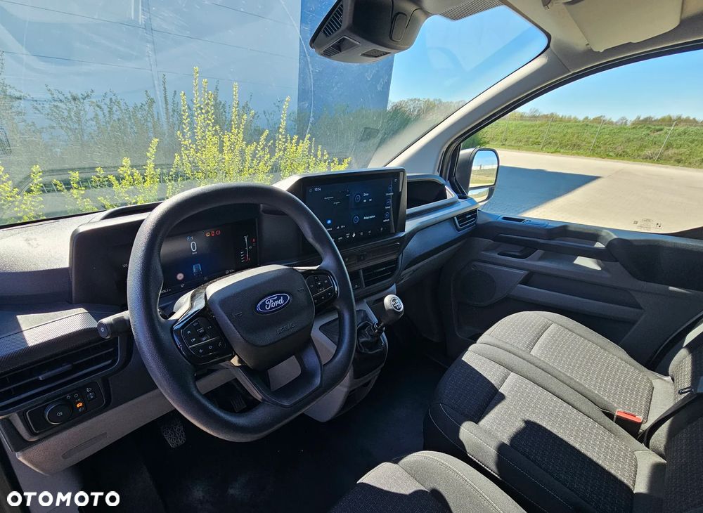 Ford TRANSIT CUSTOM - 8