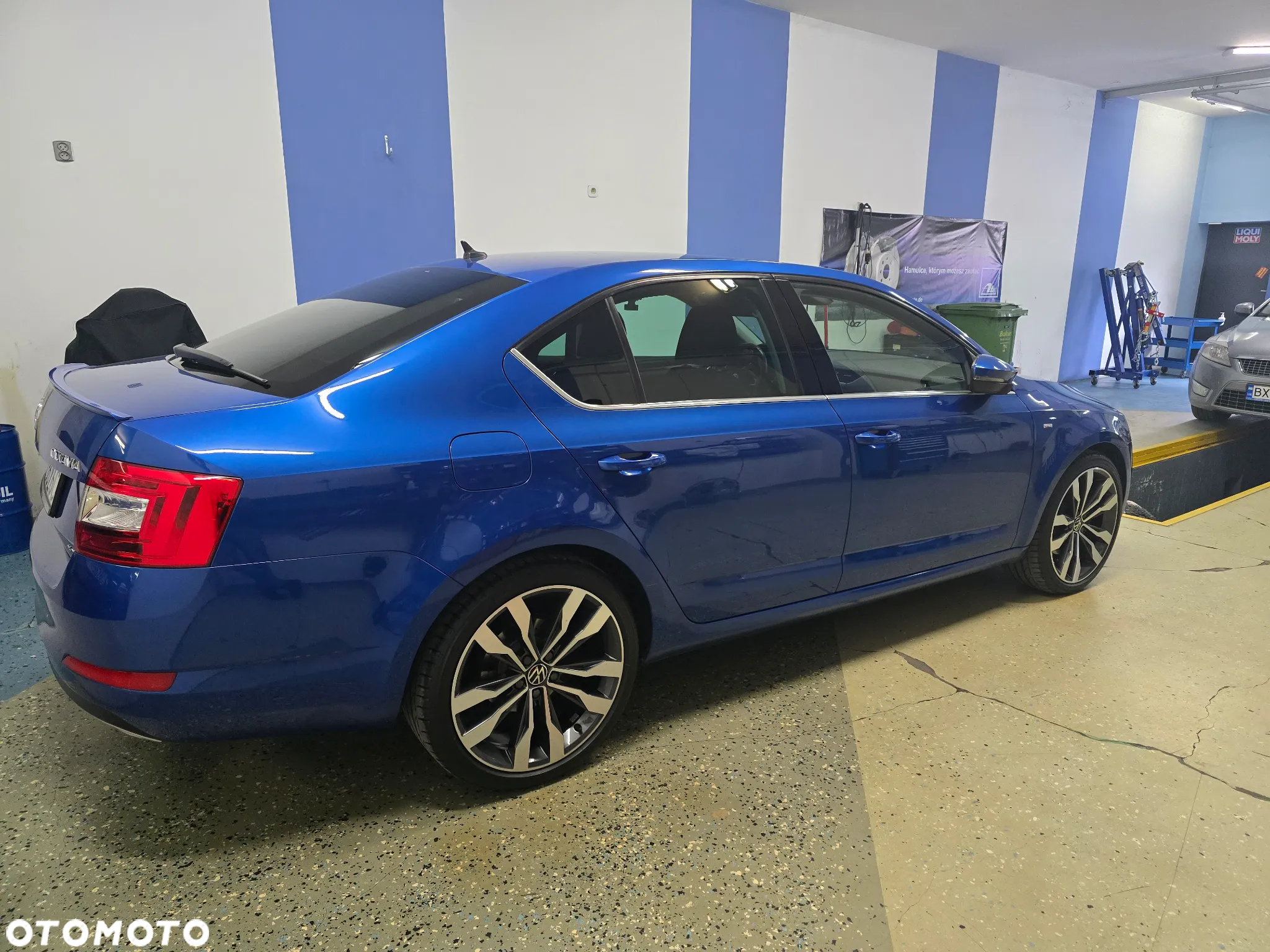 Skoda Octavia 2.0 TDI 4x4 Joy DSG - 3