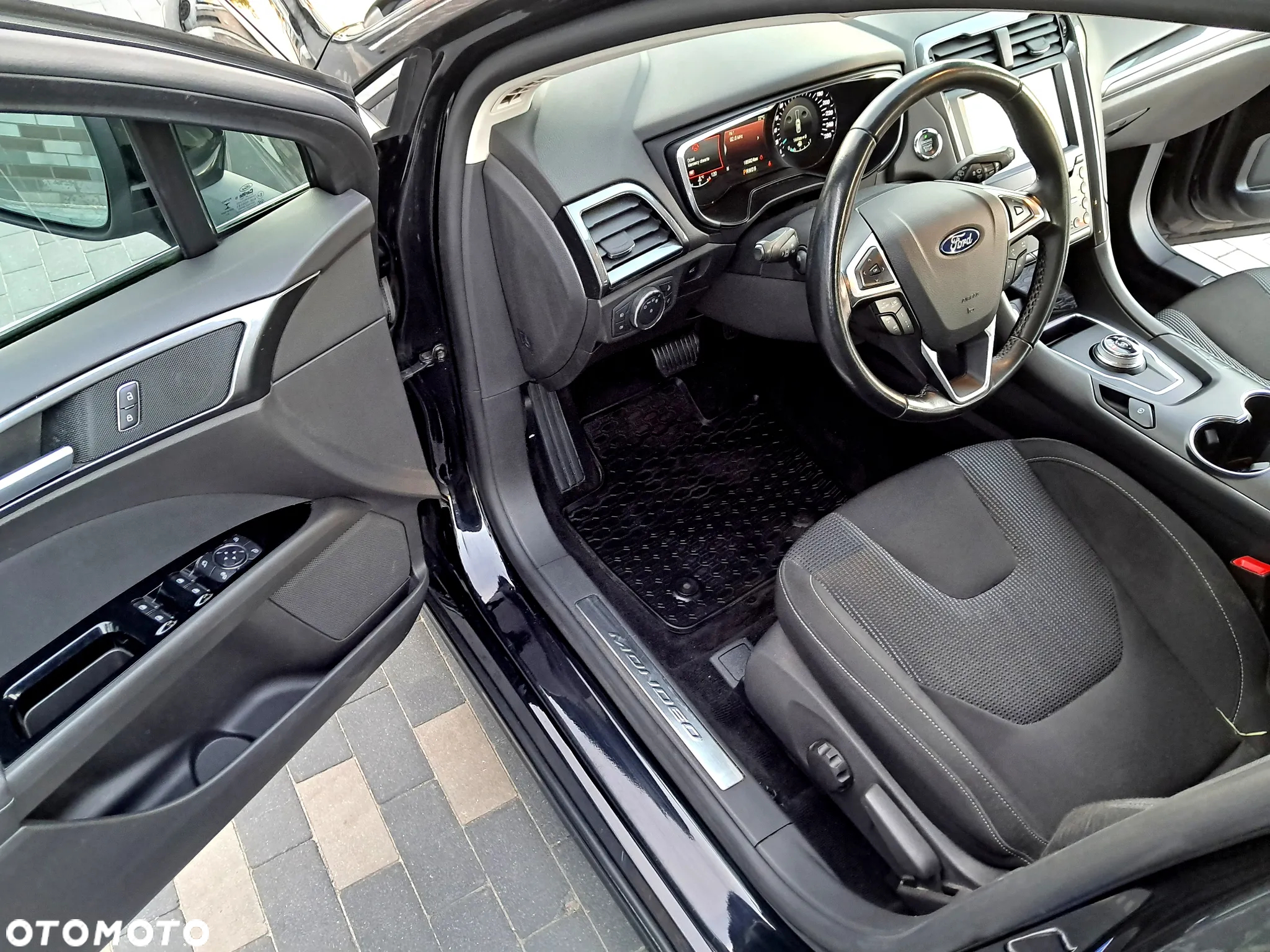 Ford Mondeo 2.0 EcoBlue Titanium - 20