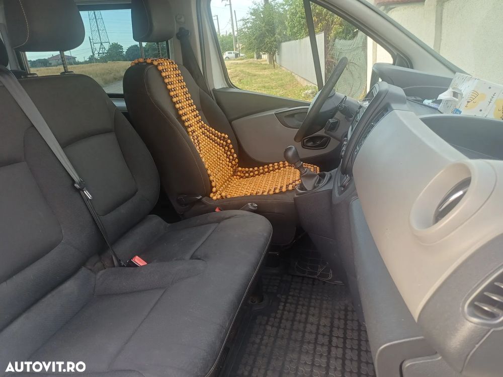 Renault Trafic Combi L1H1 8+1 Authentique - 8