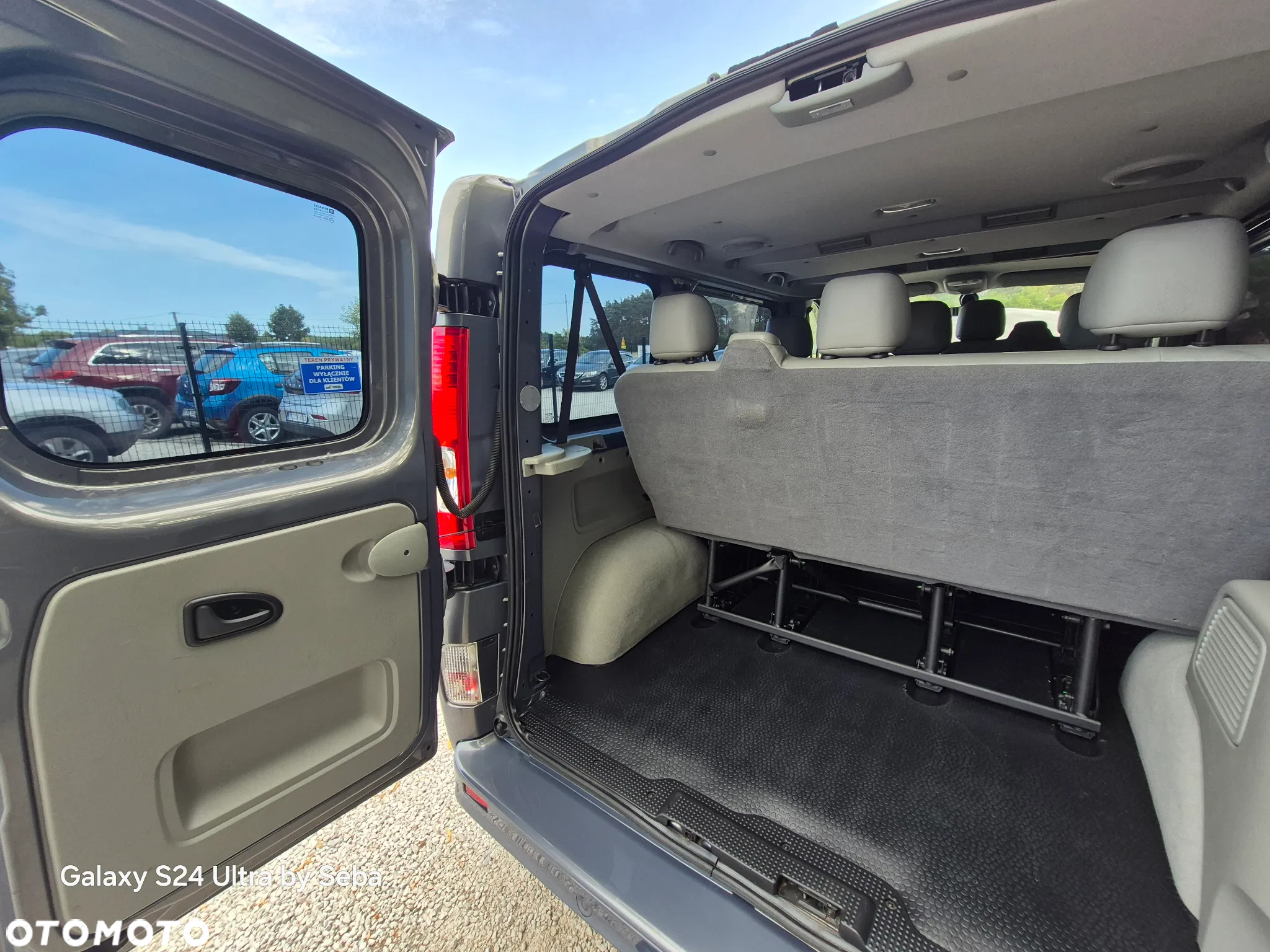 Opel Vivaro L1H1 Tour Cosmo - 17