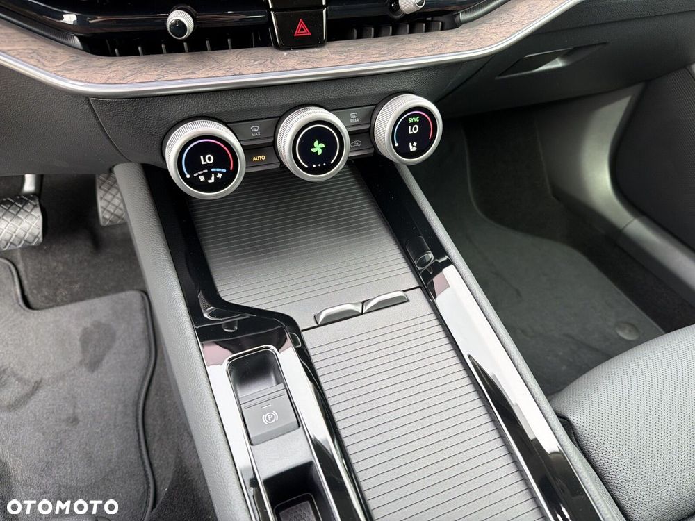 Skoda Superb - 14