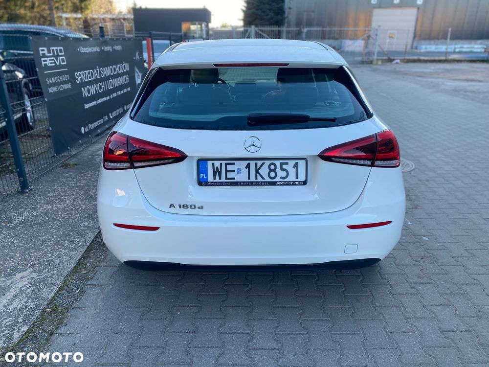 Mercedes-Benz Klasa A 180 d Style - 5