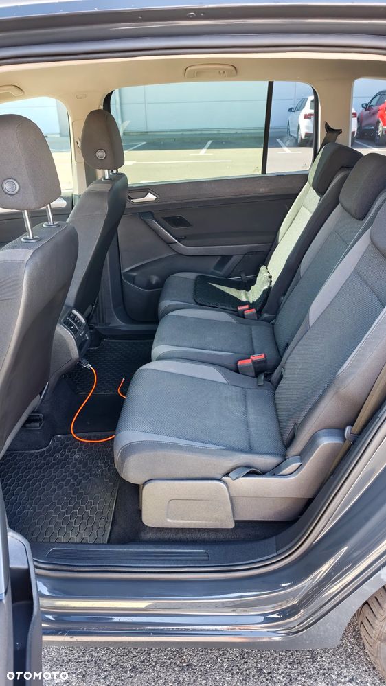 Volkswagen Touran 1.5 TSI EVO Trendline - 8