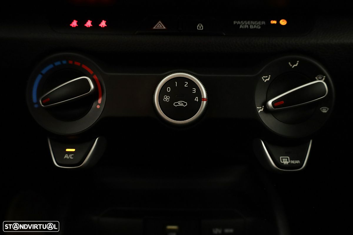 Kia Rio 1.2 CVVT Dynamic - 12
