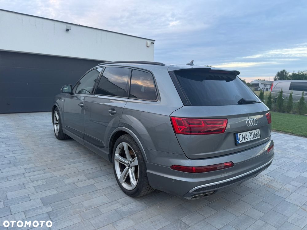 Audi SQ7 - 13