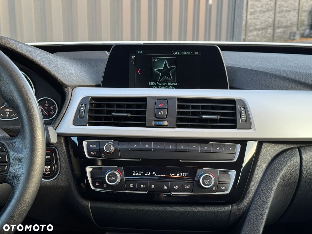 BMW Seria 3 318d Advantage - 20
