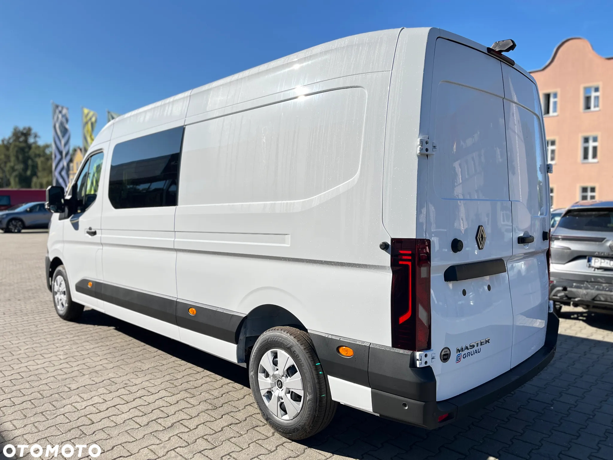 Renault Master FWD 3,5T L3H2 2.0 dCi 170 - 5