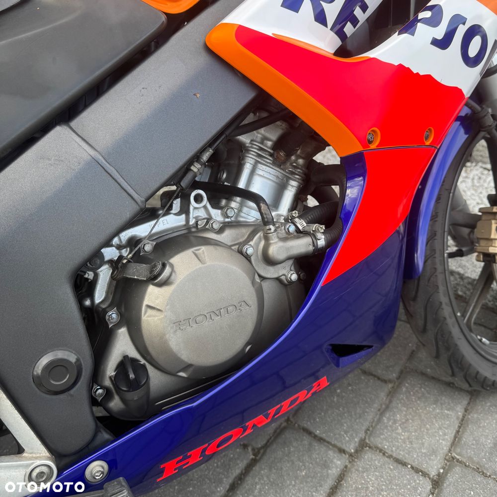 Honda CBR - 6