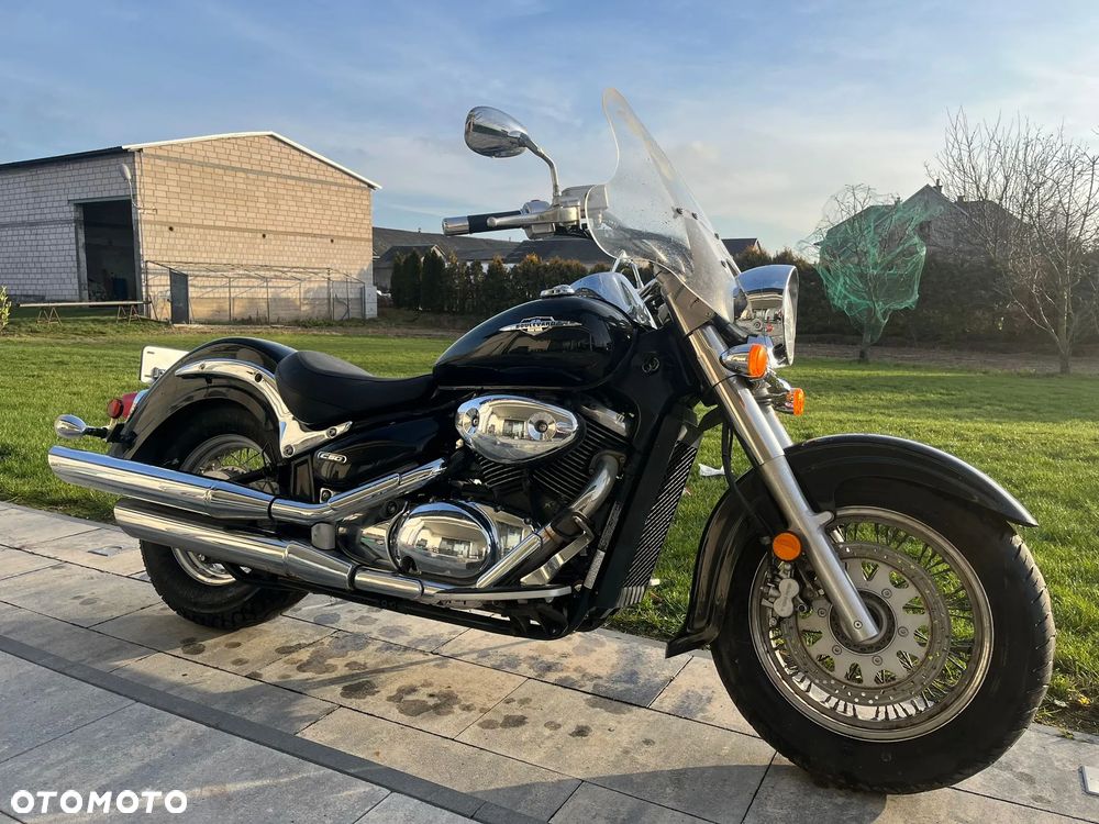 Suzuki VL 800 Volusia - Boulevard C50 - 1