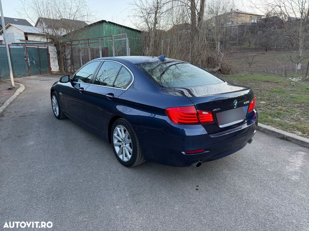 BMW Seria 5 535i xDrive - 7